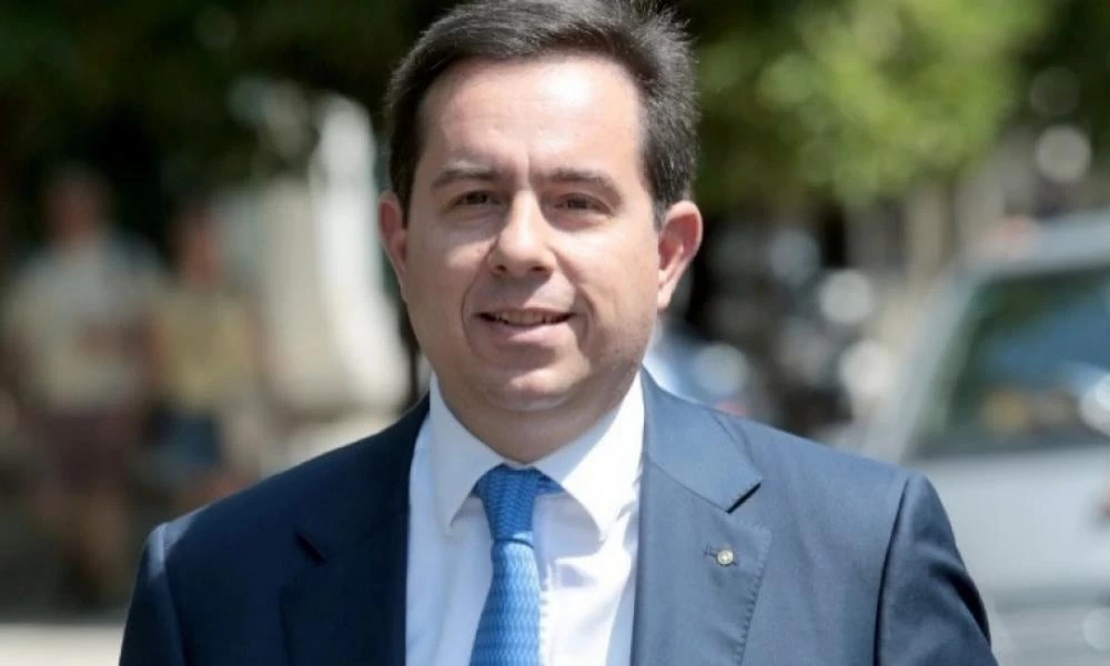 Μηταράκης: Να μας υποδείξουν νέους χώρους για τα κλειστά κέντρα